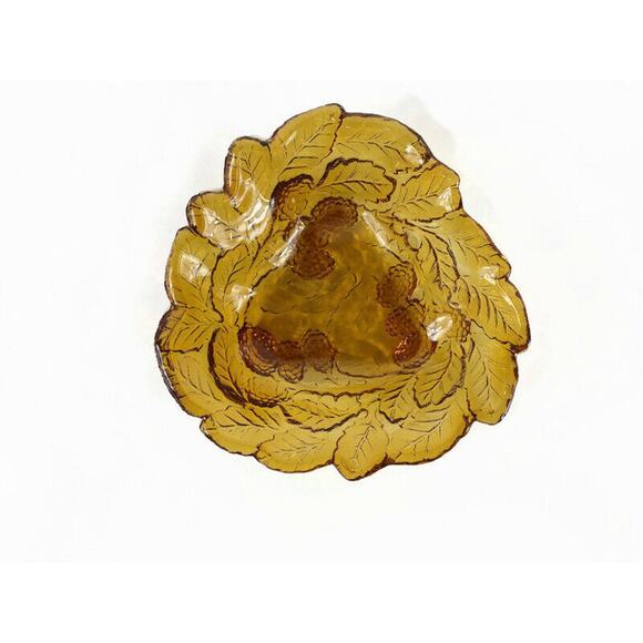 Amber Glass Raised Leaf Serving Dish Indiana Glass 7.25 x 7 Vintage - Picture 7 of 9